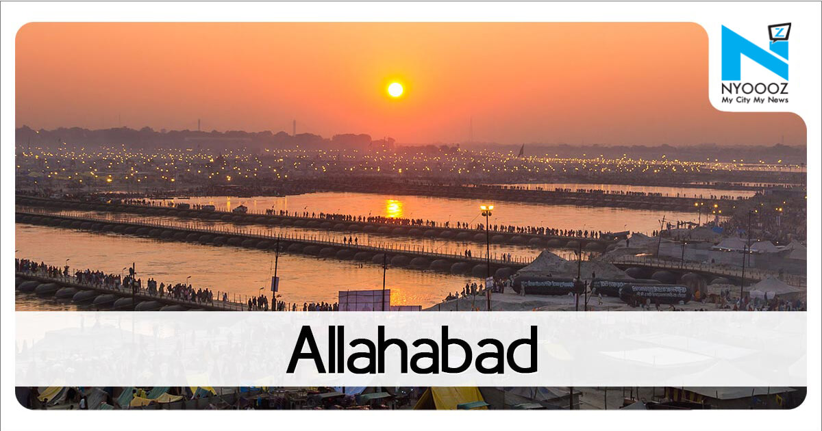 इलाहाबाद में पाकिस्तानी पीएम नवाज शरीफ का पुतला फूंका 